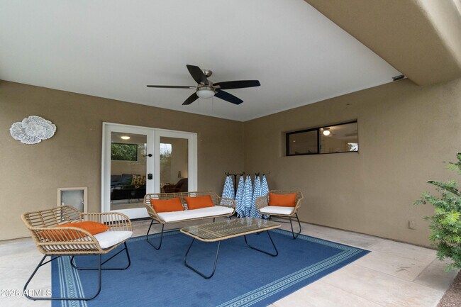 Building Photo - 4451 E Earll Dr