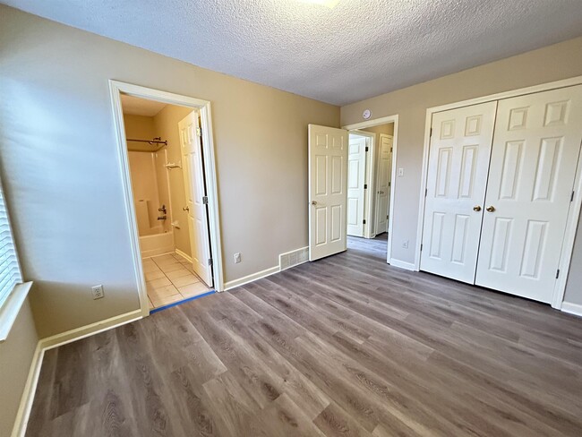Building Photo - 1861 Winship Dr