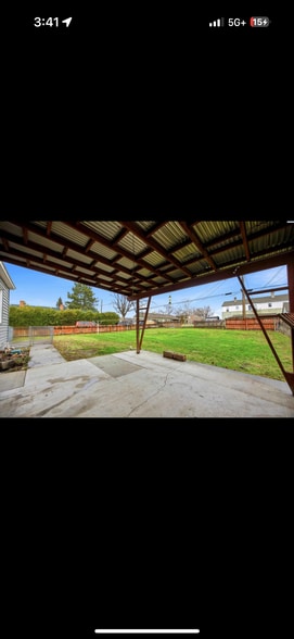 Building Photo - 508 Douglass Ave