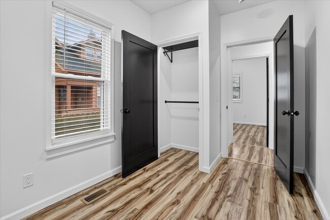 Building Photo - 509 McDonald St