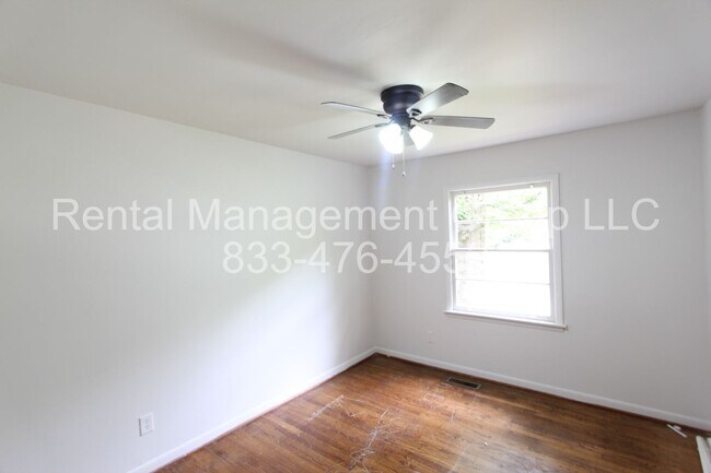 Building Photo - 1345 Glenwood St NW