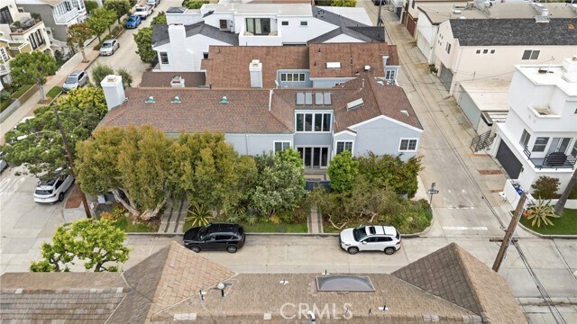 Building Photo - 500 3rd St
