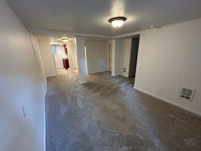 Interior Photo - 927 South Adams Apartments