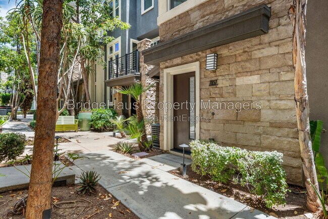 Building Photo - 7857 Inception Way