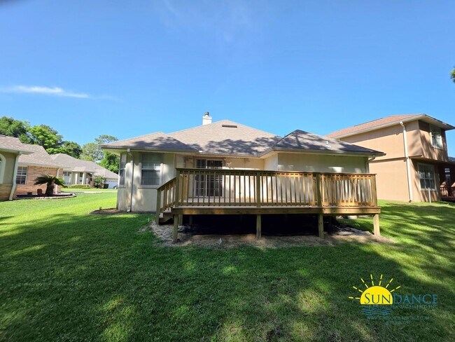 Building Photo - Renovated 3-Bedroom Home on Quiet Cul-de-S...