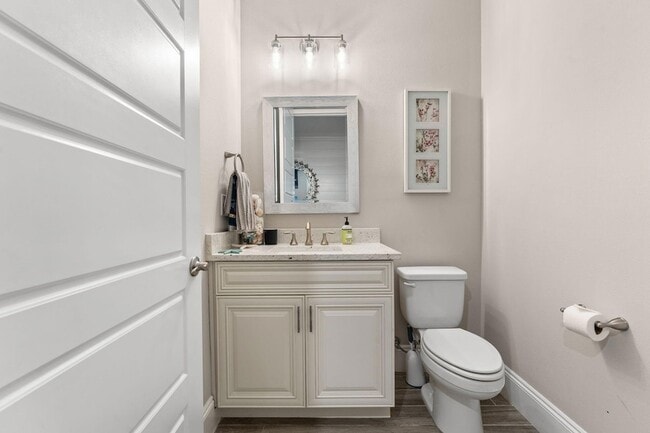 Building Photo - 106 Hibernate Way