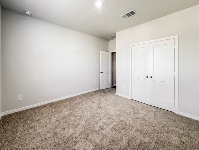 Building Photo - 11979 Wisteria Mdws Dr