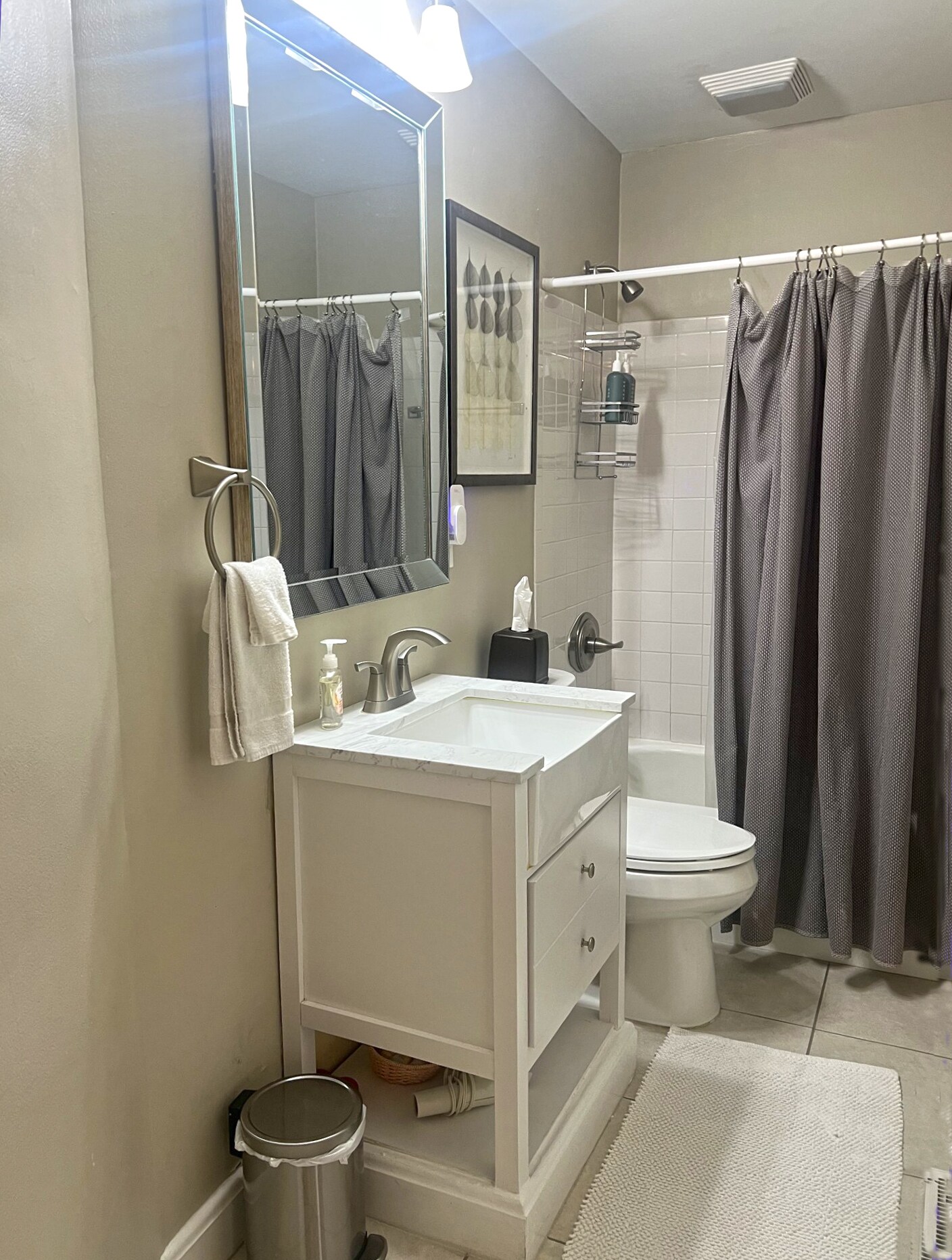 Updated bathroom - 1104 Cross Ln
