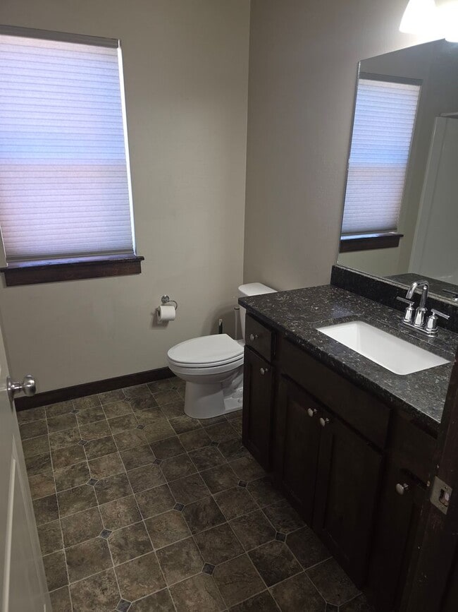 Building Photo - $500 OFF First Month's Rent! Spacious 3BR/2BA Home in Quiet Belgrade Neighborhood with Fenced Bac...
