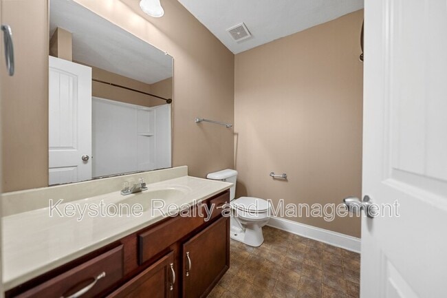 Building Photo - 2296 McCormick Lane