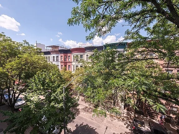 Building Photo - 116 W 118th St