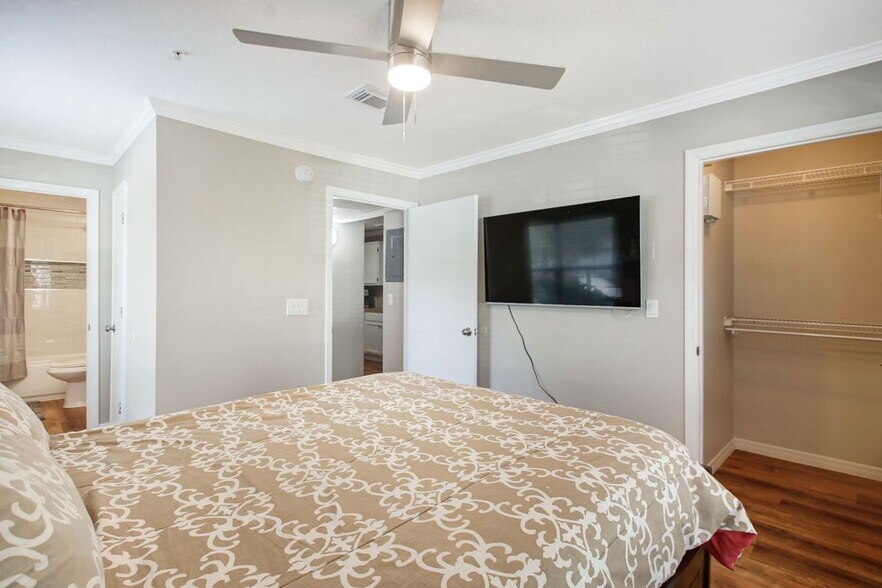 Building Photo - 7701 Timberlin Park Blvd