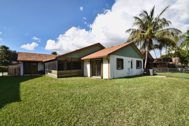 Building Photo - 21518 Summertrace Cir