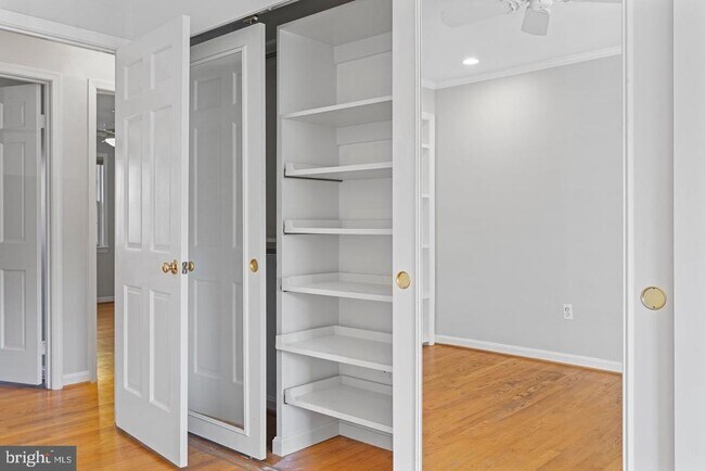 Building Photo - 1106 Brentfield Dr