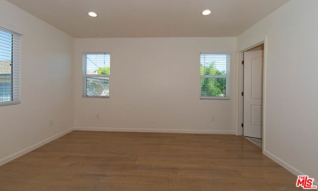 Building Photo - 7834 Flight Ave