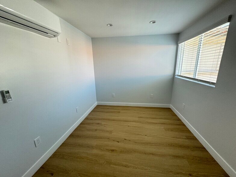 Building Photo - 18509 Burin Ave