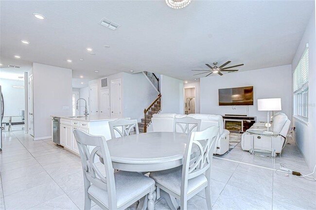 Building Photo - 10914 Green Harvest Dr.