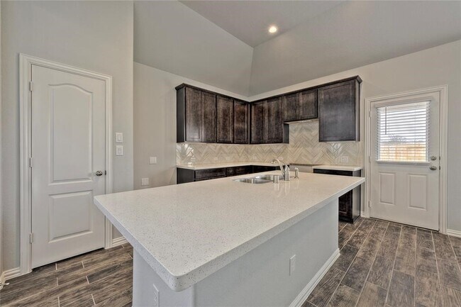 Building Photo - 32962 Silver Mdw Wy