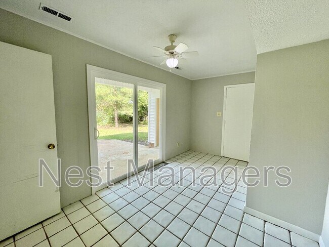 Building Photo - 5651 Dodge Dr