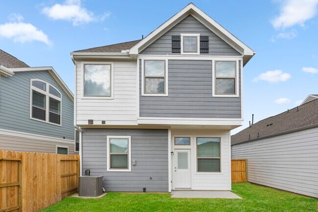 Building Photo - 7818 Starfish Arbor Dr