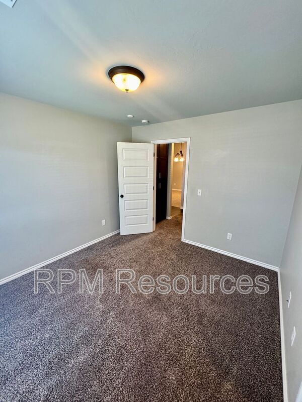 Building Photo - 6705 NW 159th St