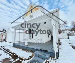 Building Photo - 110 N River St