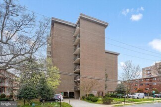 Building Photo - 1510 12th St N