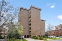 Building Photo - 1510 12th St N