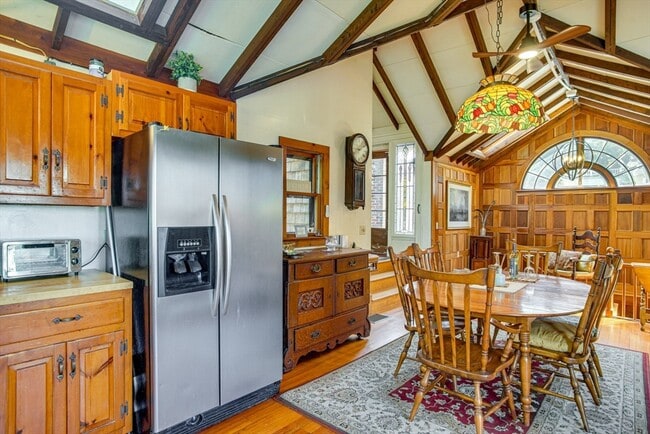 Building Photo - 35 Oceanview Ave