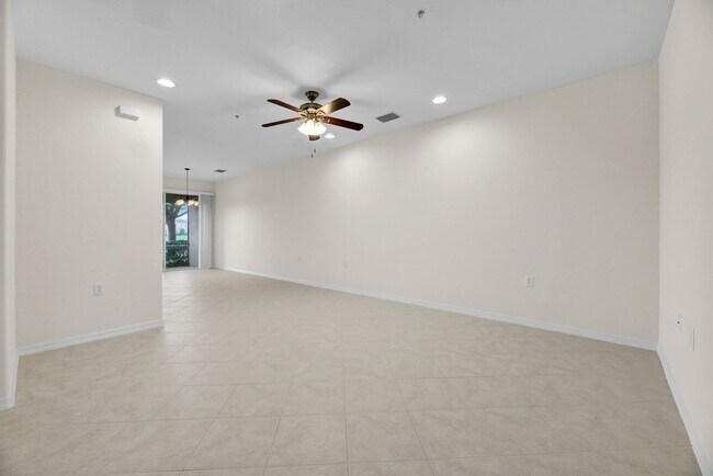 Building Photo - 3171 Cottonwood Bend