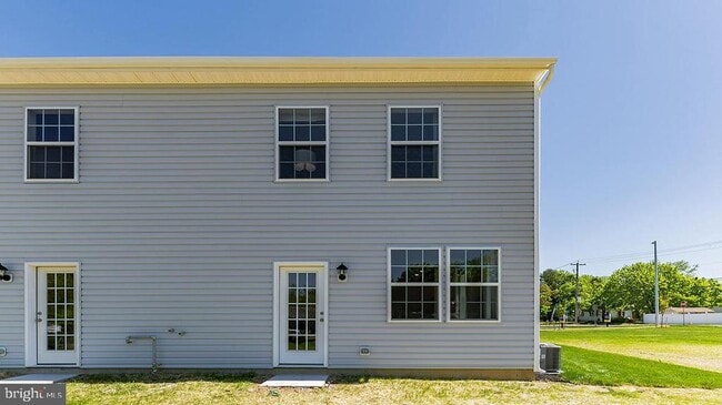 Building Photo - 201 Mazzeo Dr