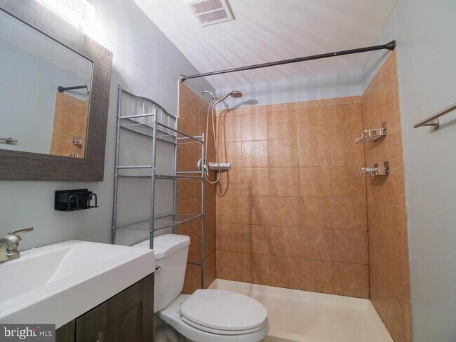 Building Photo - 3608 Halloway N