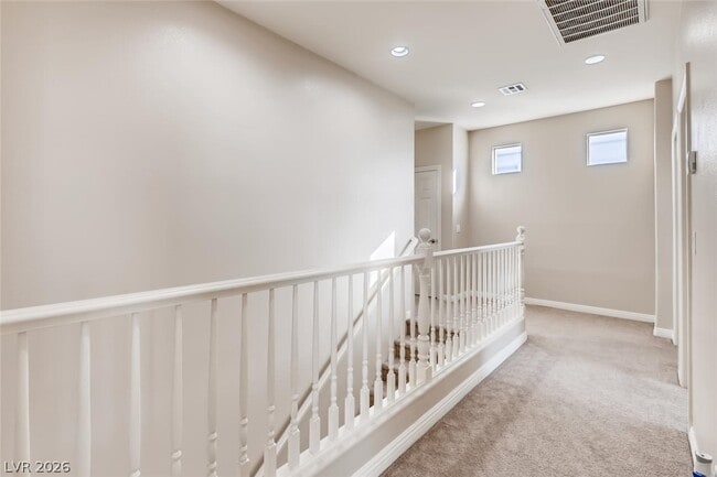 Building Photo - 8318 Hampshire Bay St