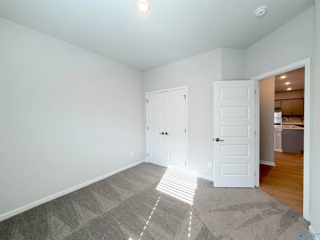 Building Photo - 14739 Mountain Strm Dr