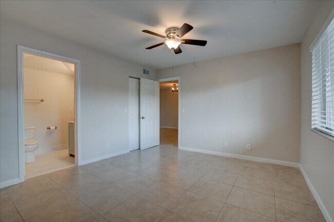 Building Photo - 2901 Fiore Way