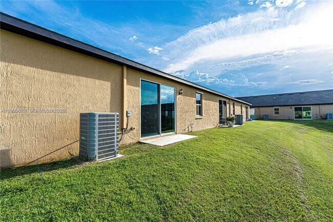 Building Photo - 5204 Jovial Ct