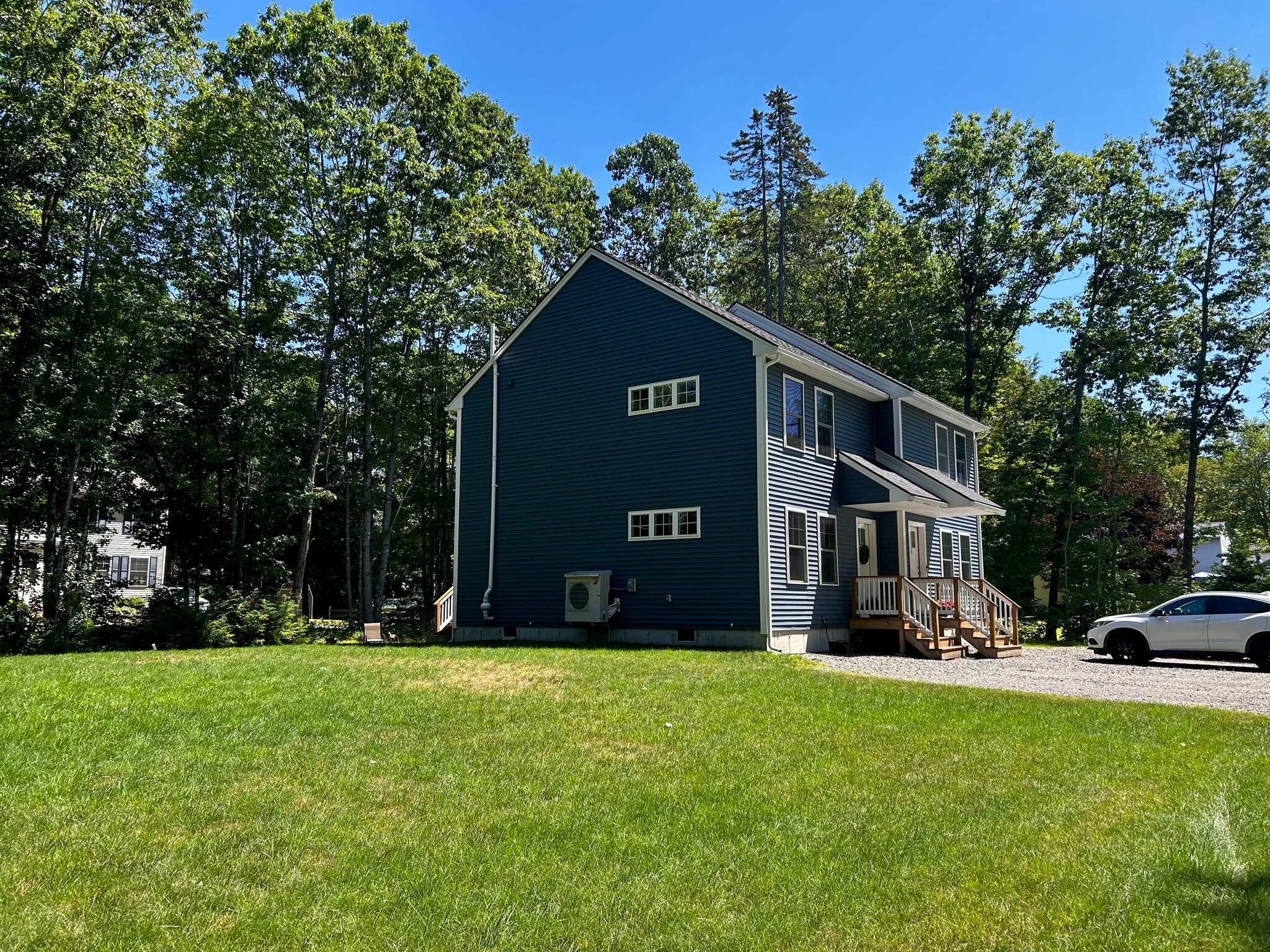 Building Photo - 9 Alder Ln