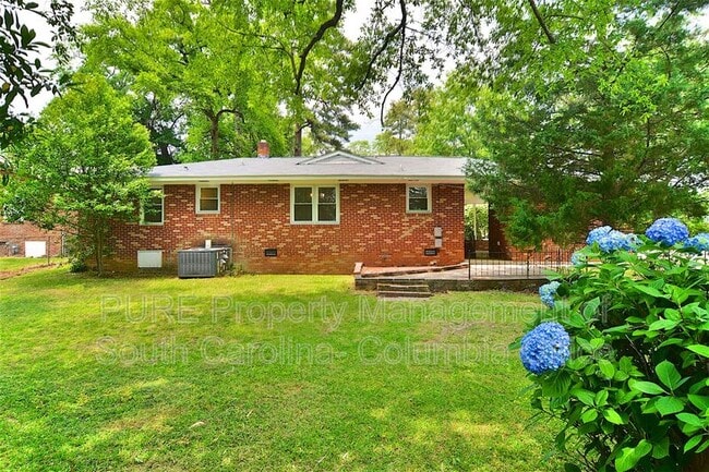 Building Photo - 901 Indigo Ave