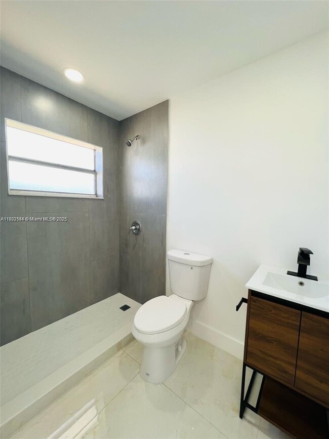 Building Photo - 26045 SW 131st Ct