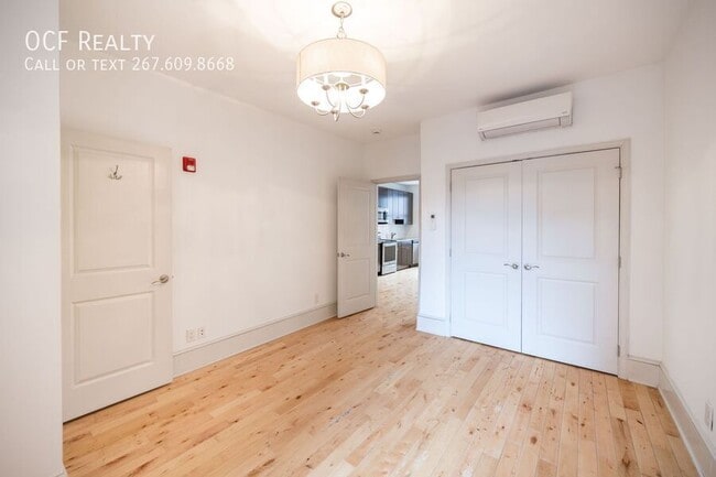 Building Photo - 1310 Spruce St