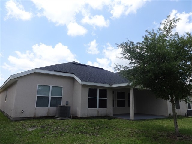 Building Photo - 1433 Creek Point Boulevard