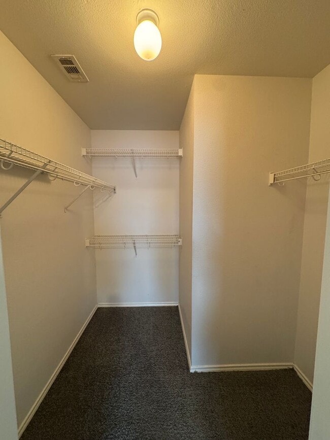 Building Photo - SPACIOUS 4 BR ON A CUL-DE-SAC W/ 2 LIVING AREAS & 2 EATING AREAS*STORAGE SHED*COVERED PATIO*EASY ...