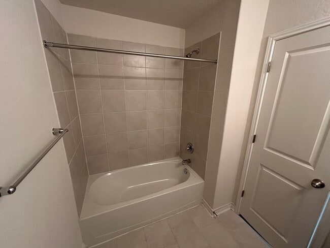 Building Photo - *COMING SOON* 3-Bedroom with Solar Panels & Resort Amenities – Pool, Gym!