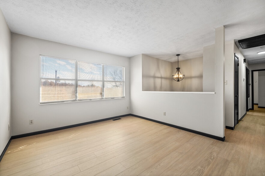 Building Photo - 3433 Ben Alder Ln