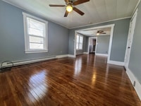 Building Photo - 12 Front St