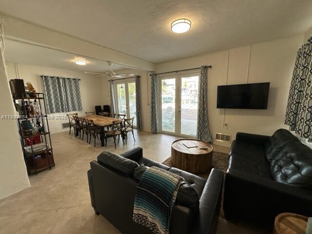 Building Photo - 62 Waterways Dr