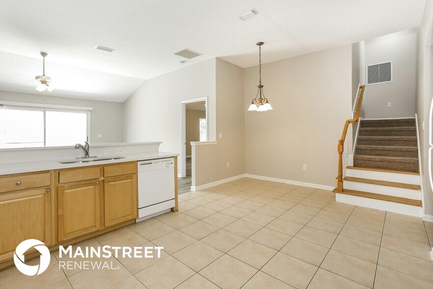 Building Photo - 845 Corsica Ln