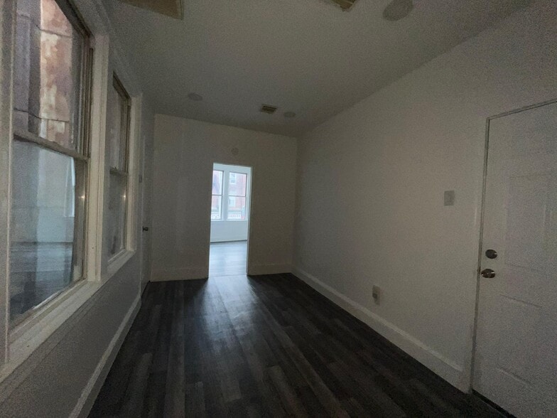 Building Photo - 108 Ocean Ave