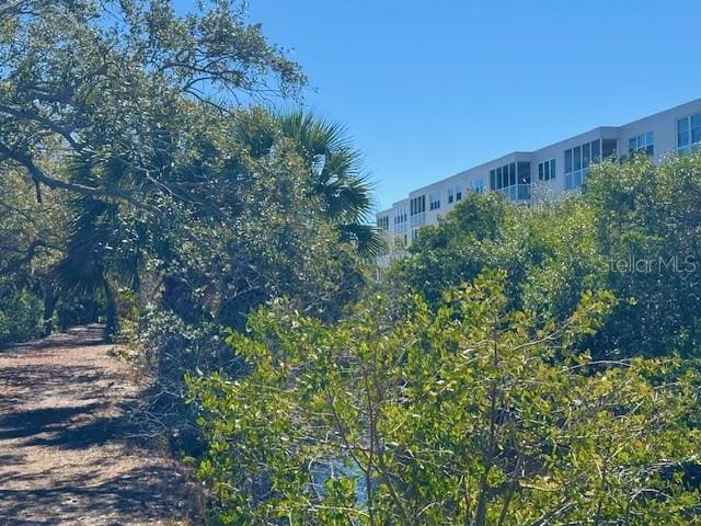 Building Photo - 6251 Shoreline Dr