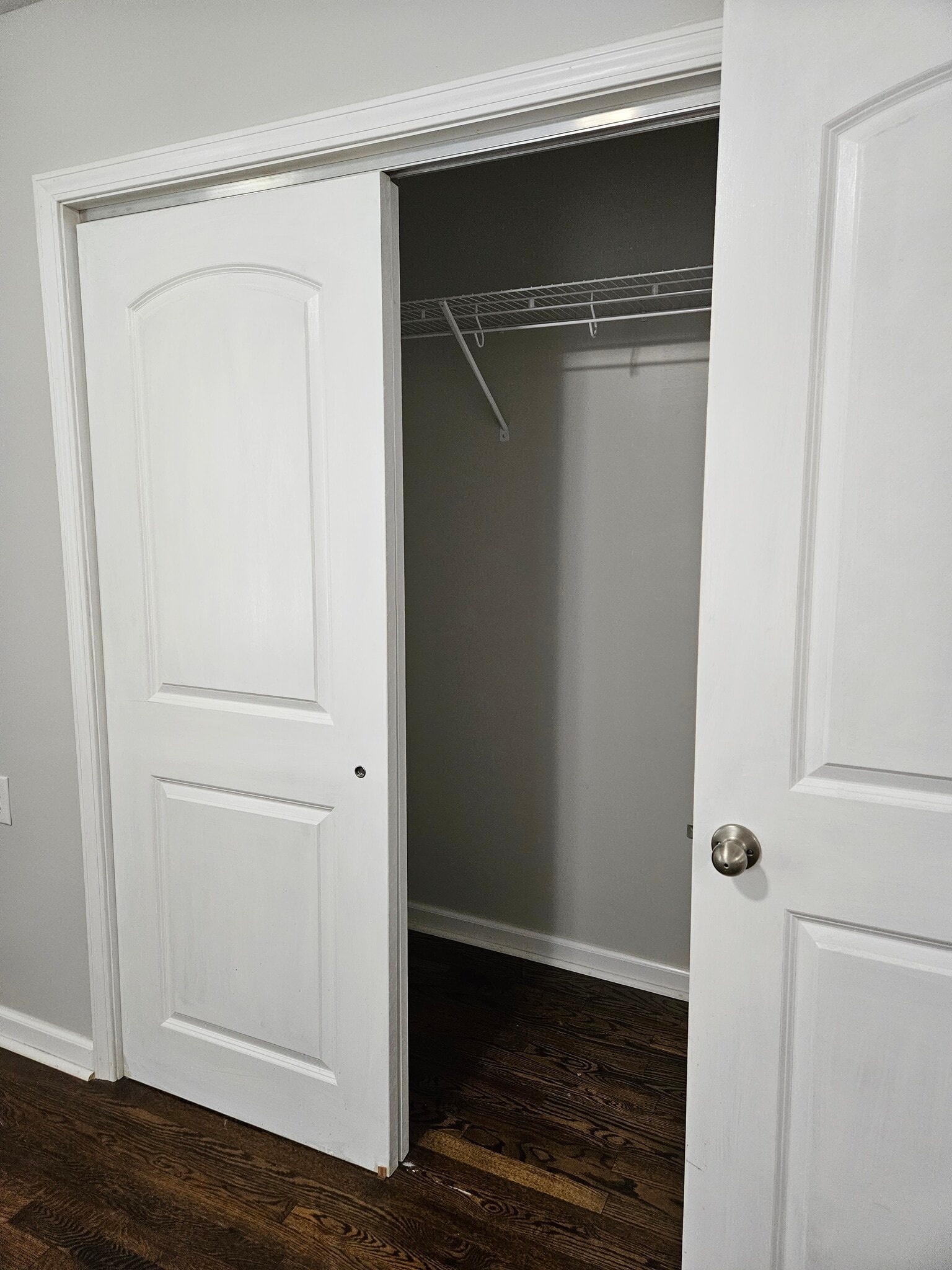 Building Photo - 2085 King Rd